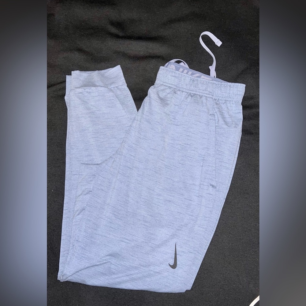 Nike Dri-Fit Men’s Pocket Yoga Pants